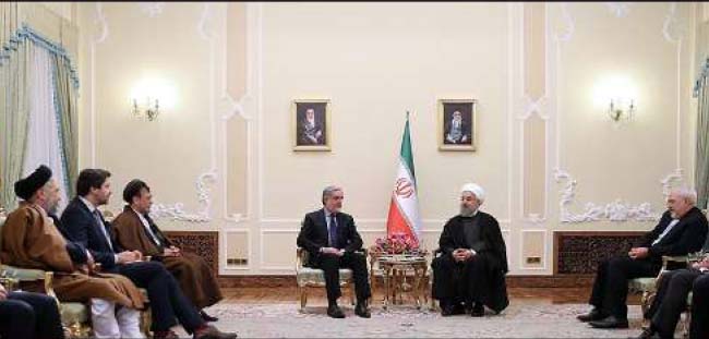 تاکید عبدالله و  روحانی بر گسترش روابط افغانستان و ایران